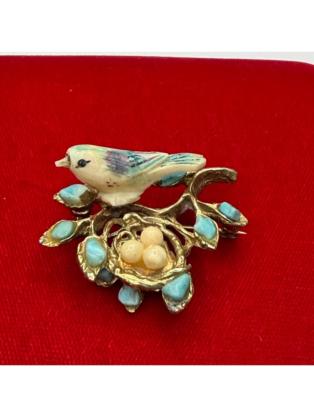 Celluloid bird with nest brooch by Swoboda unsigned vintage 50s/60s
